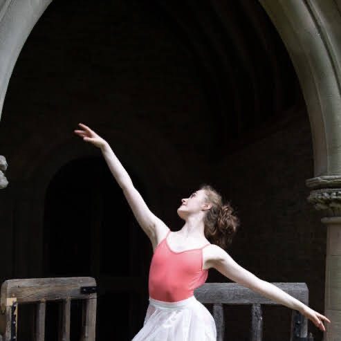 Dance workshop in action